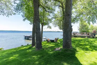 736 Shorewood Drive, Detroit Lakes, MN 56501 - Photo 3