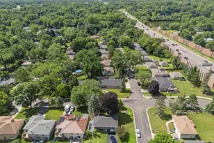 9435 W 14th St, Saint Louis Park, MN 55426 - Photo 21