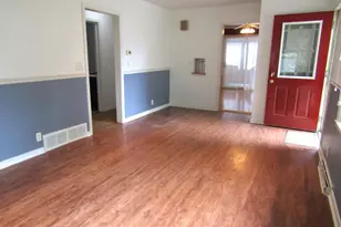 1316 11th Ave, Clarkfield, MN 56223 - Photo 5