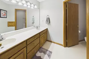 2527 Colony Cir, Saint Cloud, MN 56303 - Photo 45