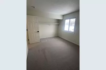 7824 Yates Avenue N, Brooklyn Park, MN 55443 - Photo 15
