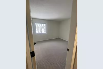 7824 Yates Avenue N, Brooklyn Park, MN 55443 - Photo 15