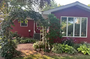 602 N Madison St, Minneota, MN 56264 - Photo 29
