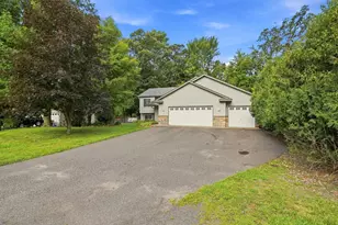 815 Colby St, Taylors Falls, MN 55084 - Photo 39