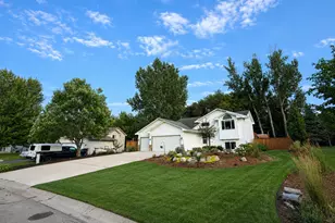 10745 Matthew Dr, Chisago City, MN 55013 - Photo 1
