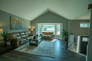 13056 Vernon Ave, Savage, MN 55378 - Photo 3