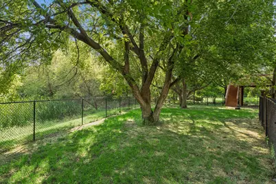 10611 Kyle Court N, Brooklyn Park, MN 55443 - Photo 41