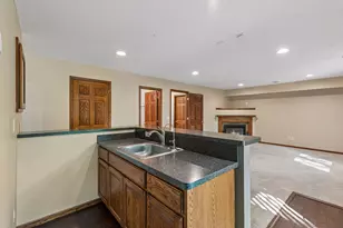 10611 Kyle Ct N, Brooklyn Park, MN 55443 - Photo 29