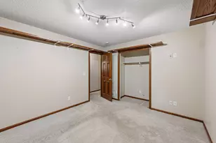10611 Kyle Ct N, Brooklyn Park, MN 55443 - Photo 35