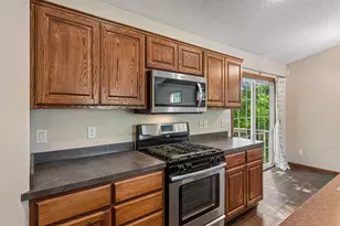 10611 Kyle Ct N, Brooklyn Park, MN 55443 - Photo 11