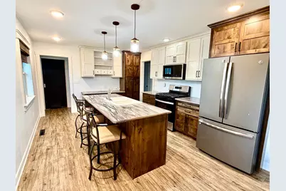 507 6th Street NE, Roseau, MN 56751 - Photo 3