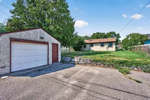 1582 Hoyt Ave E, Saint Paul, MN 55106 - Photo 23