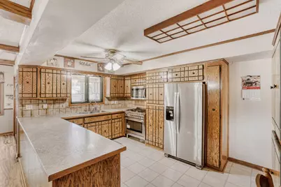 6700 Beard Avenue N, Brooklyn Center, MN 55429 - Photo 7