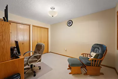 1991 Granite Avenue N, Oakdale, MN 55128 - Photo 19