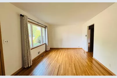 1716 Oakcrest Avenue, Roseville, MN 55113 - Photo 11