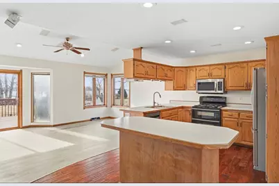 141 Fairlawn Avenue E, Winsted, MN 55395 - Photo 11
