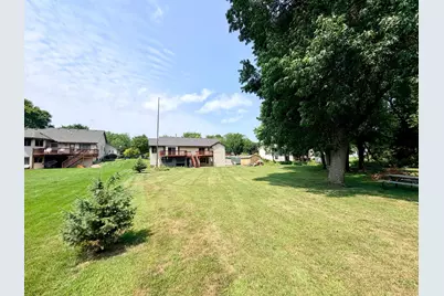 141 Fairlawn Avenue E, Winsted, MN 55395 - Photo 37