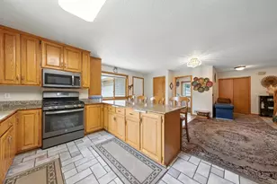2710 91st Ave NE, Blaine, MN 55449 - Photo 11