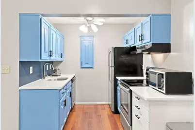 2700 Oxford Street N #116, Roseville, MN 55113 - Photo 9