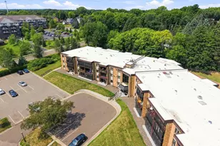 2700 Oxford St N, Roseville, MN 55113 - Photo 33