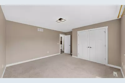 886 Portsmith Drive NW, Rochester, MN 55901 - Photo 17