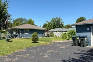 2016 W 90th St, Bloomington, MN 55431 - Photo 7