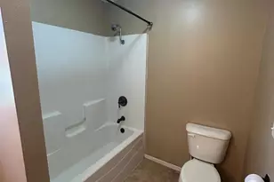 630 W Marsh St, Tyler, MN 56178 - Photo 15