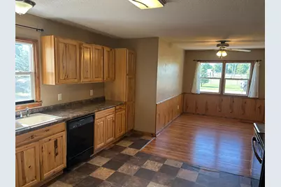 630 W Marsh Street, Tyler, MN 56178 - Photo 9