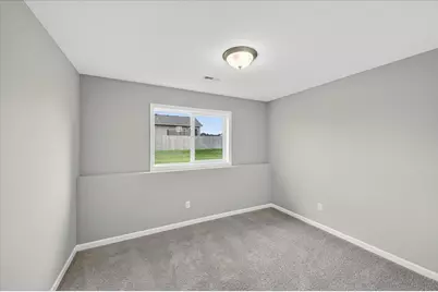 610 Grouse Way, New Richmond, WI 54017 - Photo 25