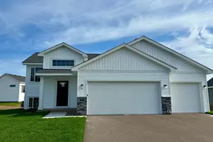 610 Grouse Way, New Richmond, WI 54017 - Photo 1