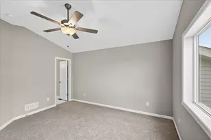 610 Grouse Way, New Richmond, WI 54017 - Photo 19