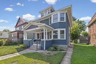 892 Marshall Ave, Saint Paul, MN 55104 - Photo 3