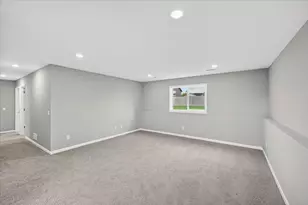 1752 Squirrel Way, New Richmond, WI 54017 - Photo 25