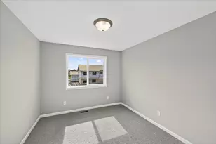 1006 Brandenburg Cir, Waverly, MN 55390 - Photo 5