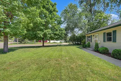 6729 52nd Avenue N, Crystal, MN 55428 - Photo 9