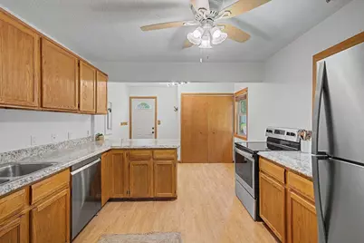 6729 52nd Avenue N, Crystal, MN 55428 - Photo 17