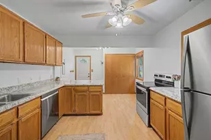 6729 52nd Ave N, Crystal, MN 55428 - Photo 17