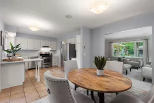 15045 Ironwood Ct, Eden Prairie, MN 55346 - Photo 7