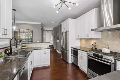 575 S 10th Street, Minneapolis, MN 55404 - Photo 19