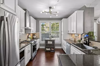 575 S 10th Street, Minneapolis, MN 55404 - Photo 17