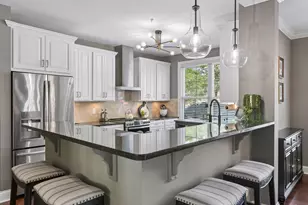 575 S 10th St, Minneapolis, MN 55404 - Photo 5