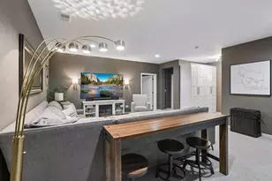 575 S 10th St, Minneapolis, MN 55404 - Photo 27