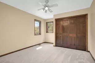 16760 N Manor Rd, Eden Prairie, MN 55346 - Photo 25