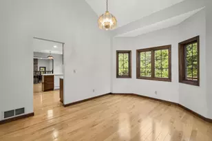 16760 N Manor Rd, Eden Prairie, MN 55346 - Photo 39