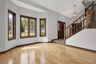 16760 N Manor Road, Eden Prairie, MN 55346 - Photo 9