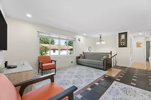 14323 Chestnut Dr, Eden Prairie, MN 55347 - Photo 13