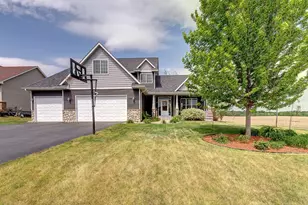 1419 12th St SE, New Prague, MN 56071 - Photo 3