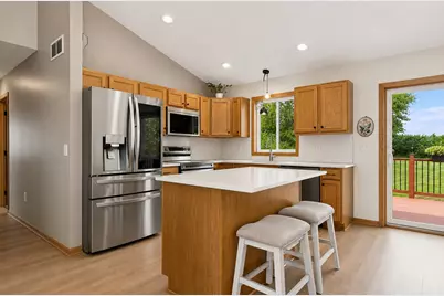 406 Greenway Drive, Delano, MN 55328 - Photo 9