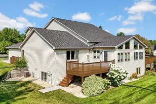 13031 Mulligan Ct, Lindstrom, MN 55045 - Photo 9