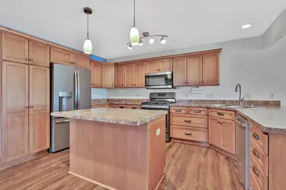 13031 Mulligan Court, Lindstrom, MN 55045 - Photo 19